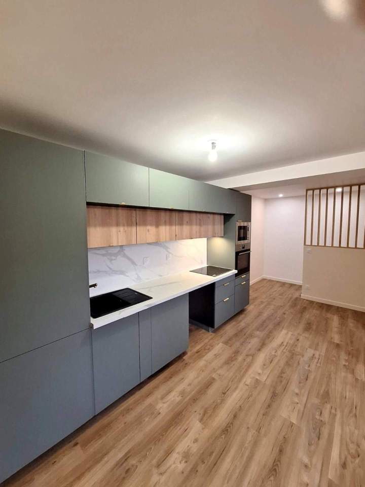 Piece moderne renovee Voiron